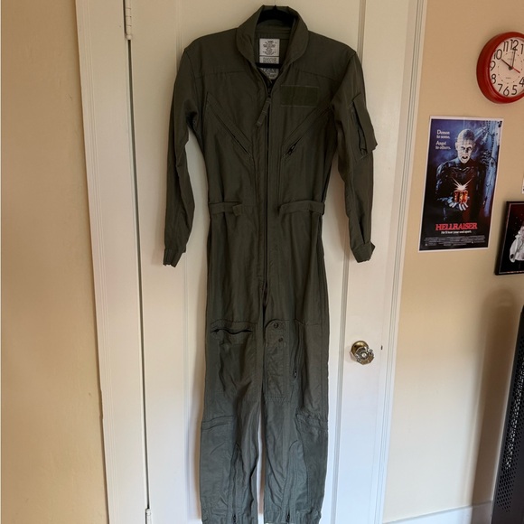 Vintage Women’s Coveralls Flight Suit - Picture 2 of 8